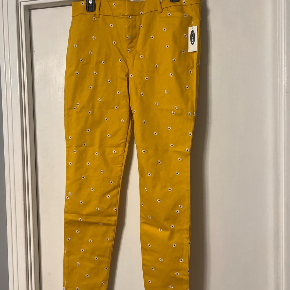 Old Navy Skinny Pixie Pants